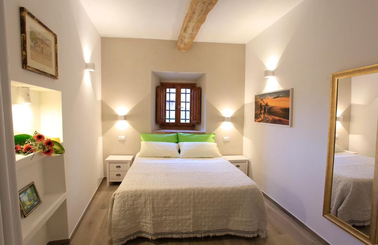 Hotel La Casa Di Ines San Gimignano Exterior foto